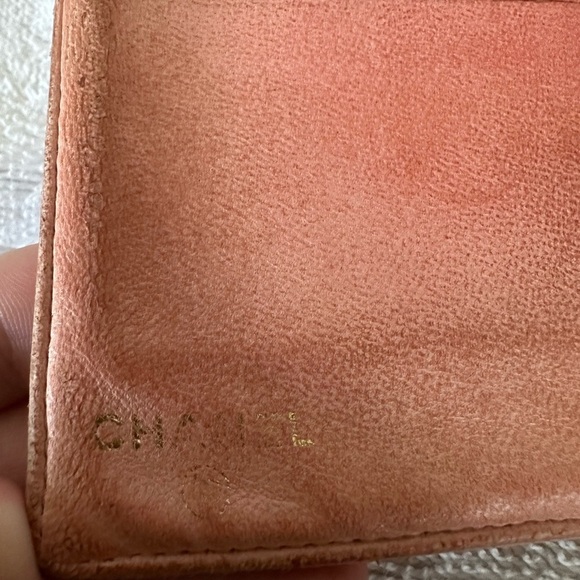 CHANEL CC Logo Caviar Skin Long Bifold Wallet - Picture 8 of 16